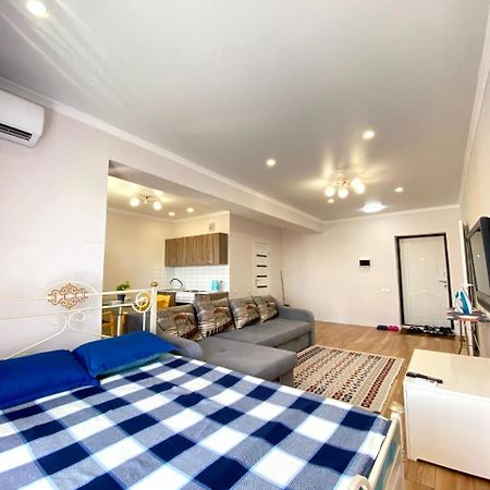 Medinahotelkz, #54, Вид На Закат, До Арбата 15 Мин Пешком, Halal Almati Kültér fotó